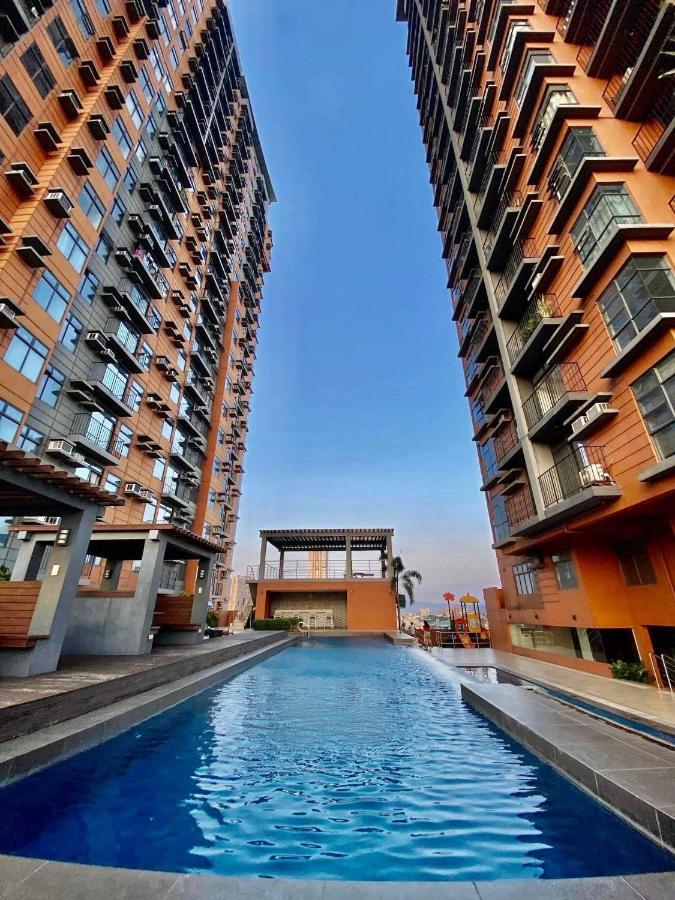 2 Bedroom Portovita Tower 12-A มะนิลา ภายนอก รูปภาพ
